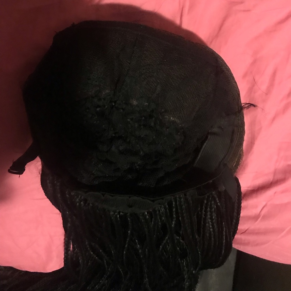 Beautiful cornrow wig - Picture 4 of 6